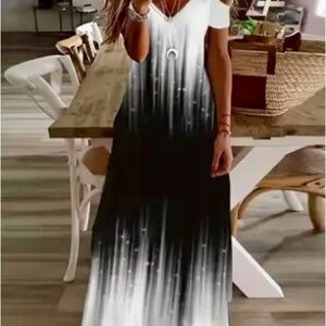 NWOT Ladies Sz. S Blue and White Gradient Dress